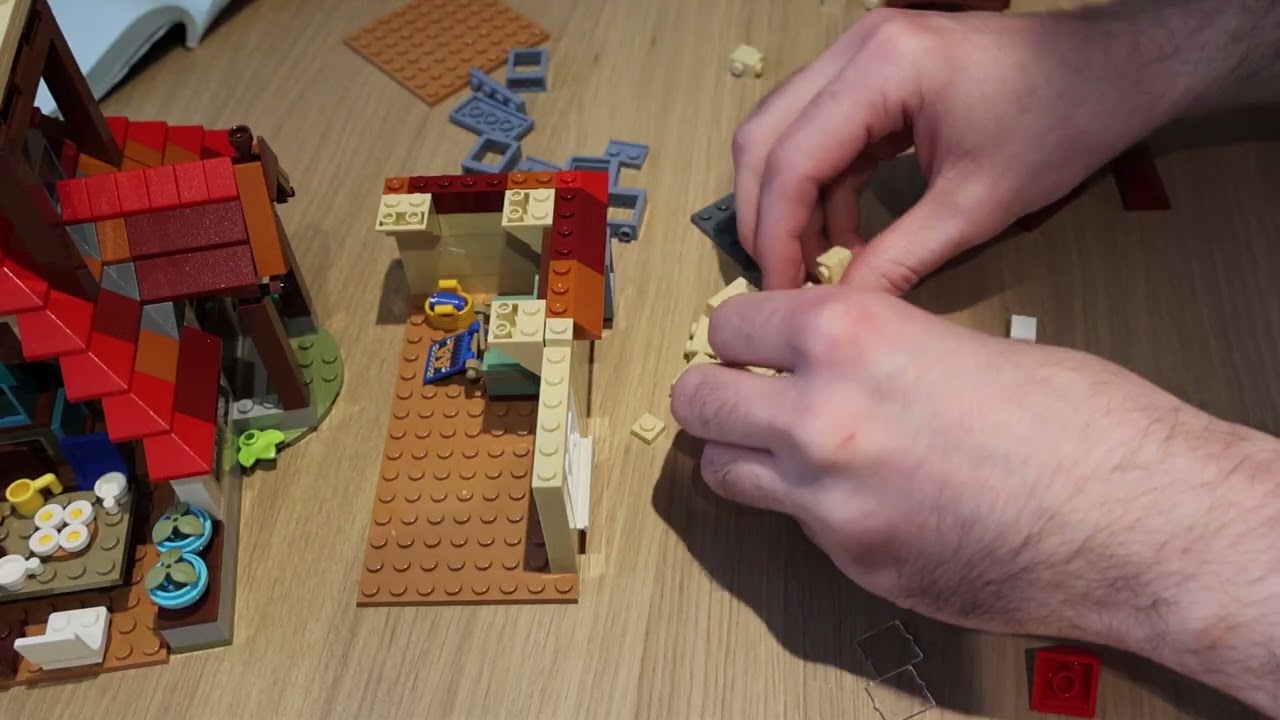 Building LEGO Harry Potter 75980 Attack on The Burrow Part VII