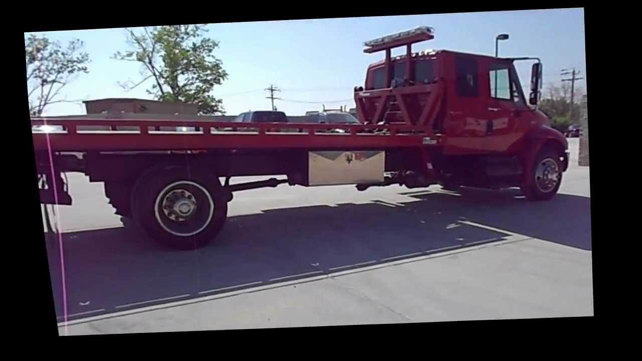 2008 IH ExCab Red Century 21' Steel Sidepuller.wmv