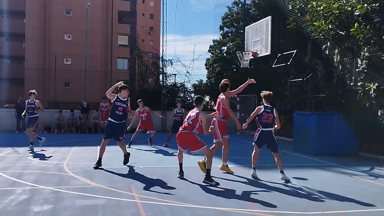 Teresianas VS pinar 2 cuarto