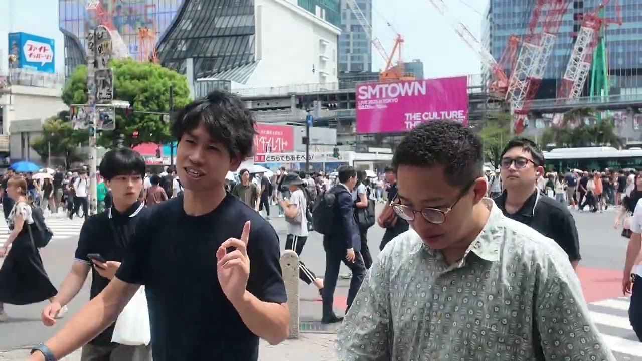 The World’s Busiest Crossing – Shibuya Tokyo Walk 🇯🇵