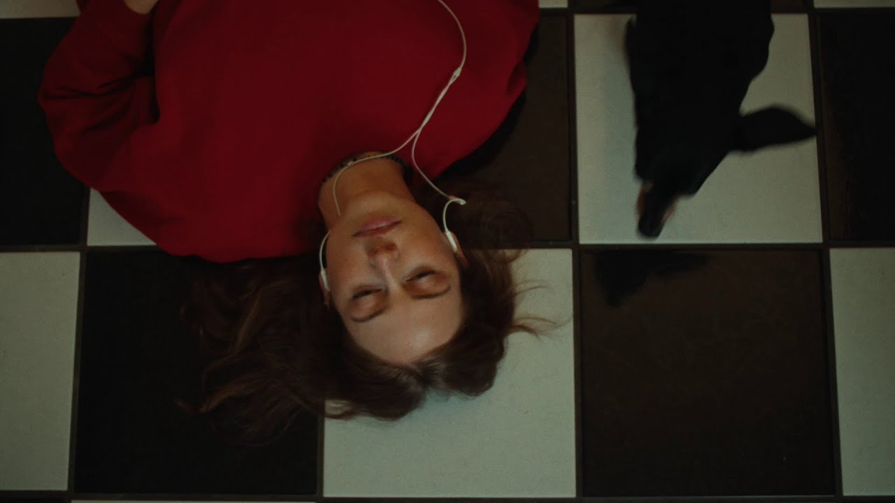 Sam Lynch - Dog Song (Official Video)