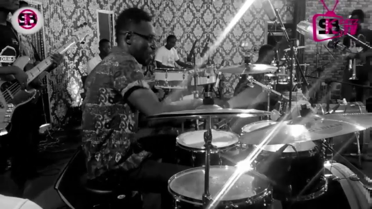 CRAZIEST DRUM SOLO from Akwasi Boateng @Drum Off 2019 ...#SweetMuzicProAudio #SkbeatzSpotLegends
