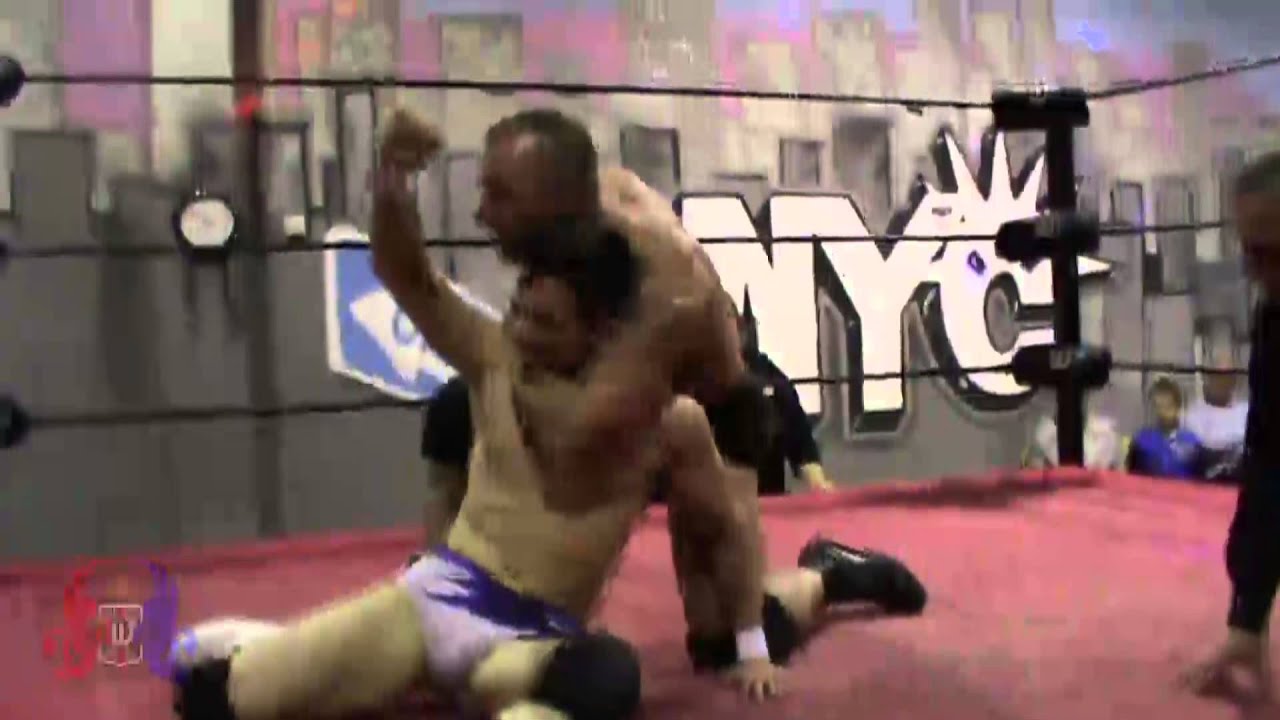 CJ Banks Vs Damian Dunne - British Wrestling - Welsh Wrestling
