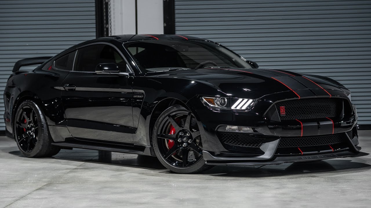 2018 Ford Mustang Shelby GT350R w/ ONLY 800 MILES!!