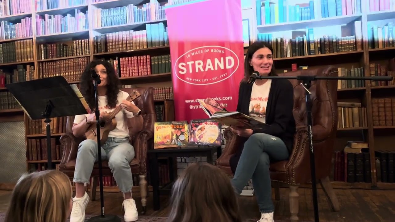 Idina Menzel & Cara Mentzel Present PROUD MOUSE at Strand Book Store in NYC (9/10/2023)