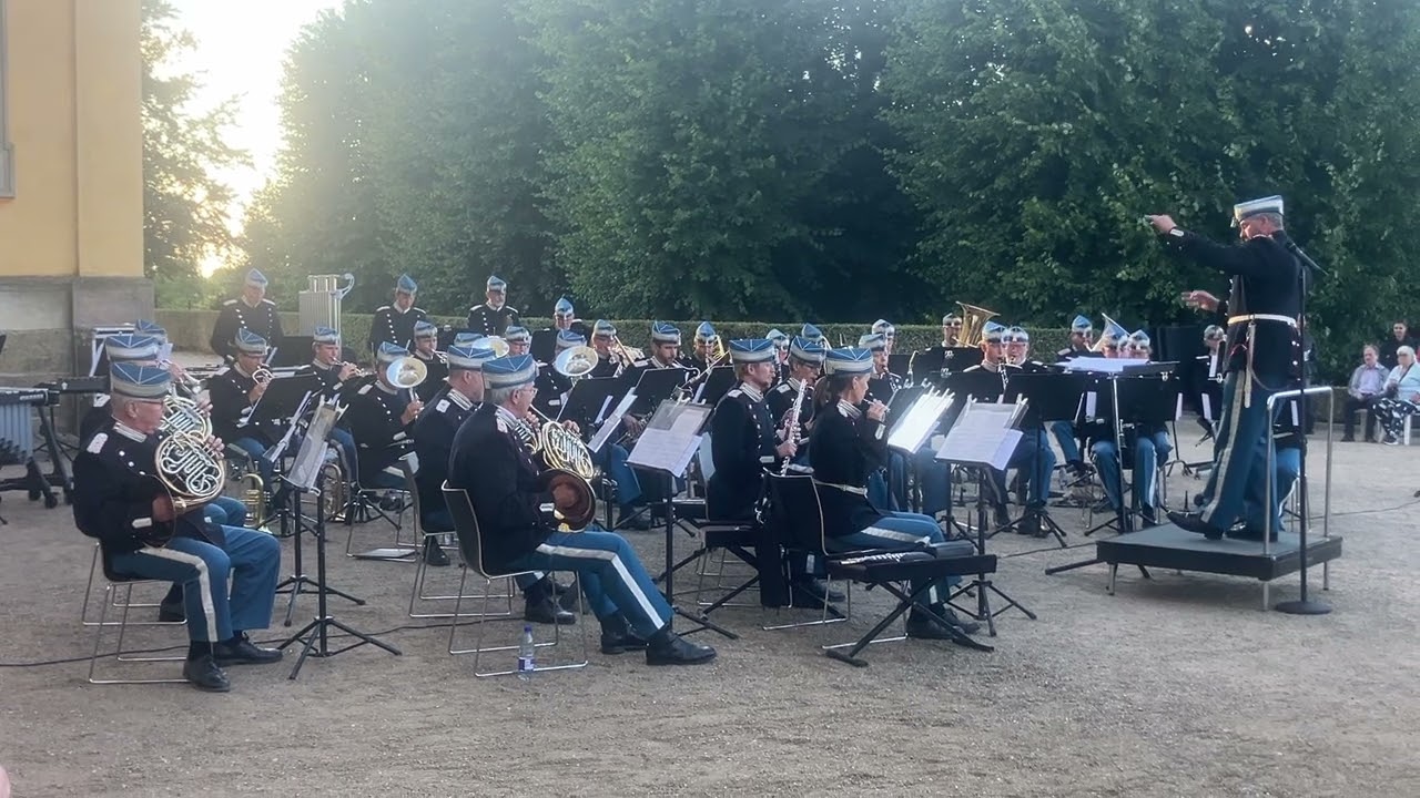 EUROPEAN SOLIDARITY MARCH - DEN KGL. DANSKE LIVGARDES MUSIKKORPS @ FREDERIKSBERG SLOT