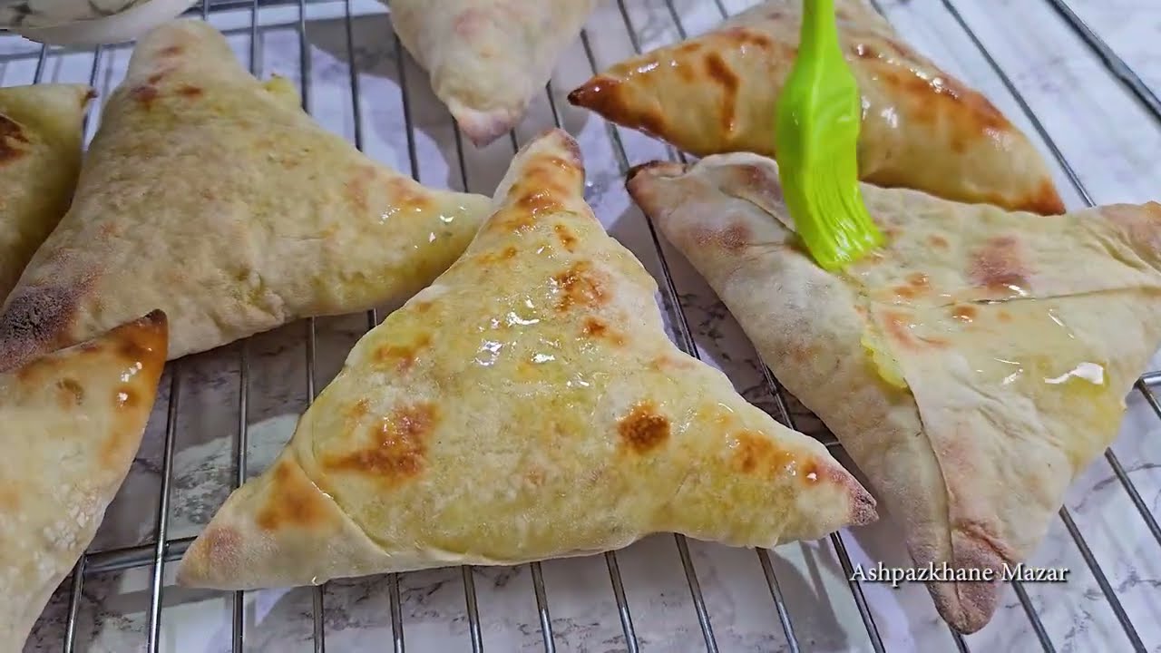 вы никогда раньше не пробовали такое: афганские карманы из теста с начинкой из нежареного картофеля