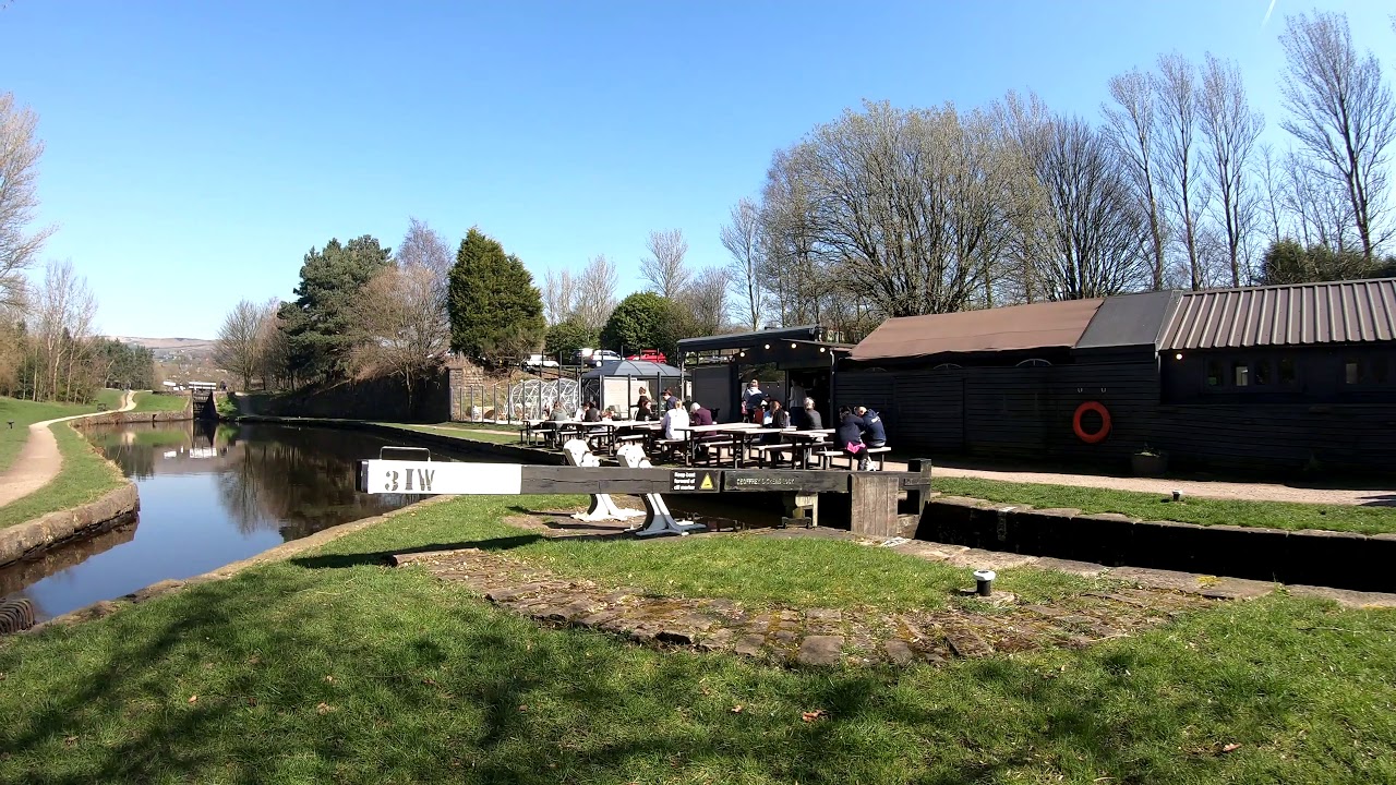 Canal - Diggle to Uppermill 4K (walk) 29 Mar 19 (2a)