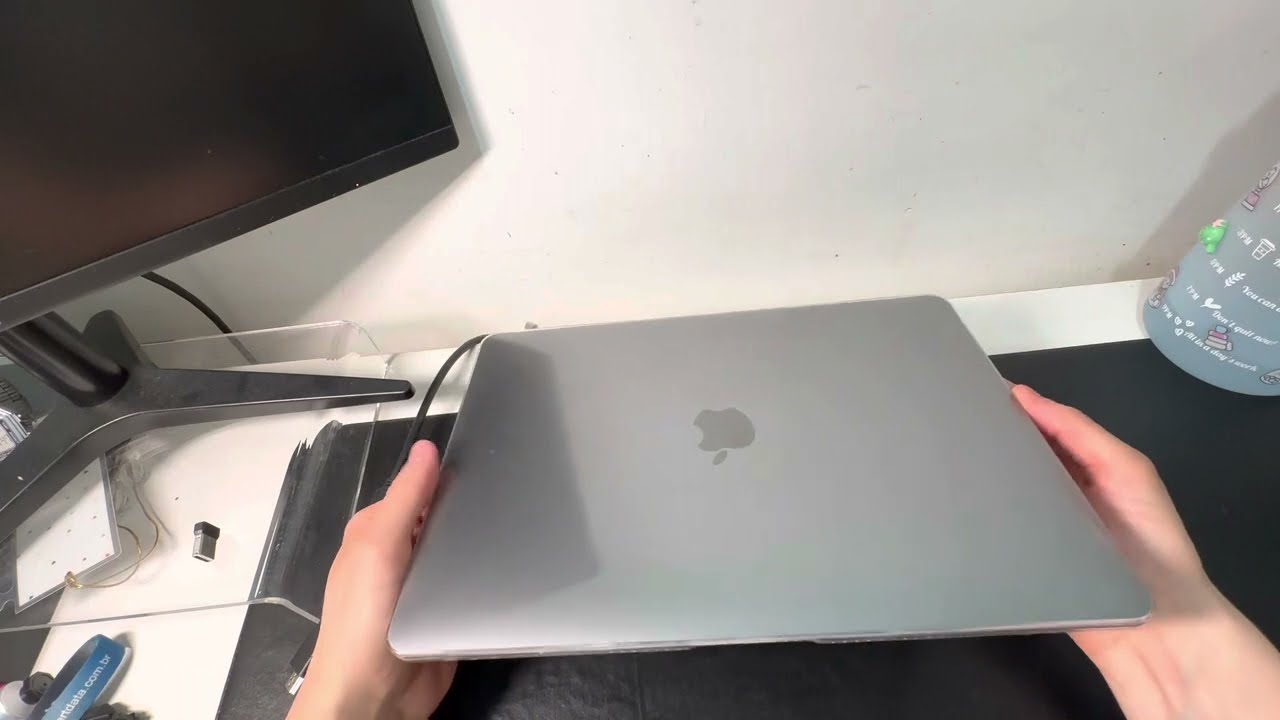 Capa para MacBook PRO, minhas primeiras impressões