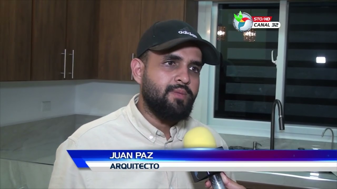 Constructora del Aguán realizó la entrega oficial de una vivienda en la colonia Murillo Soto.