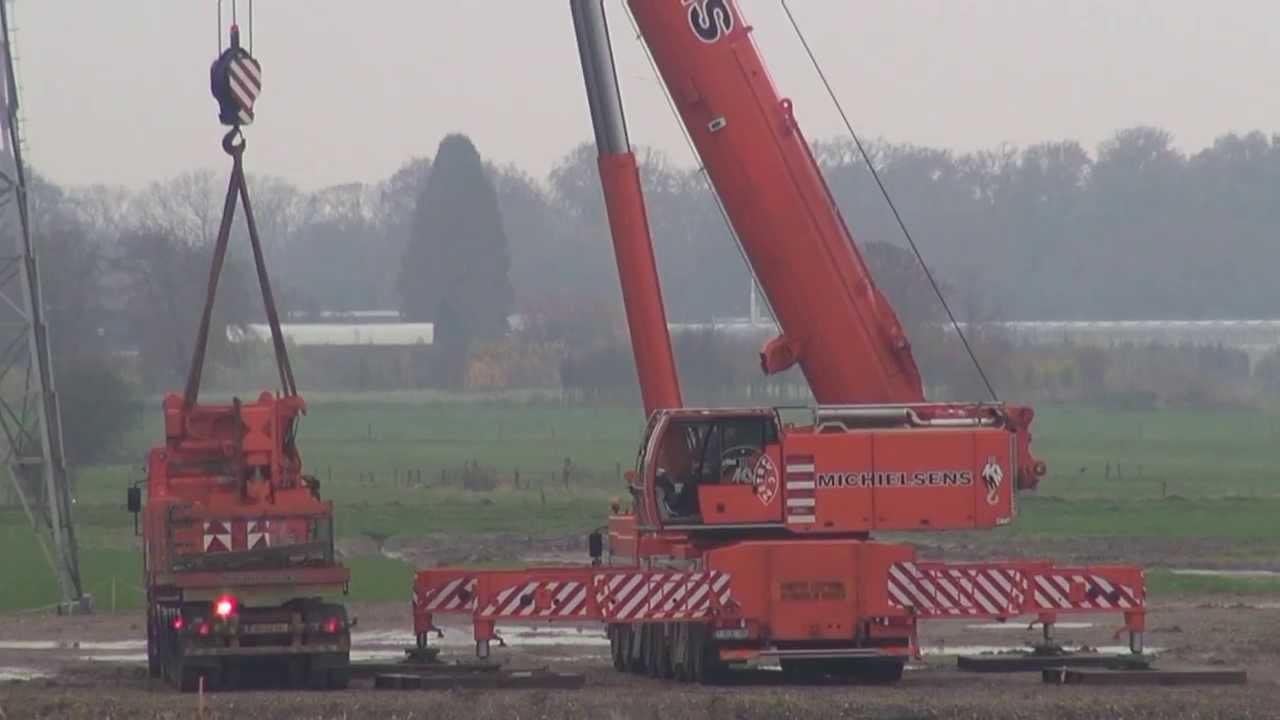 Liebherr LTM 1400 7.1 van Michielsens | Verplaatsen van hoogstanningsmast
