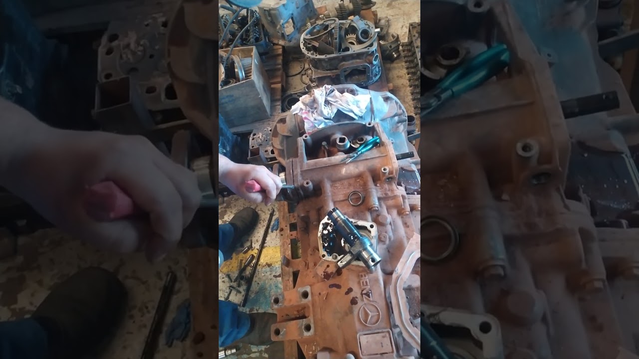 retirando trambulador da caixa Mercedes G-221 me seguem aê que coloco mais vídeos .