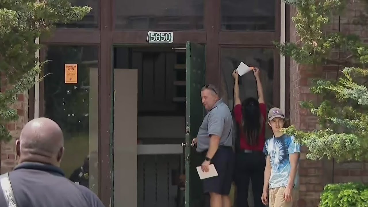 Merrillville, Indiana apartment residents frustrated by unsafe conditions