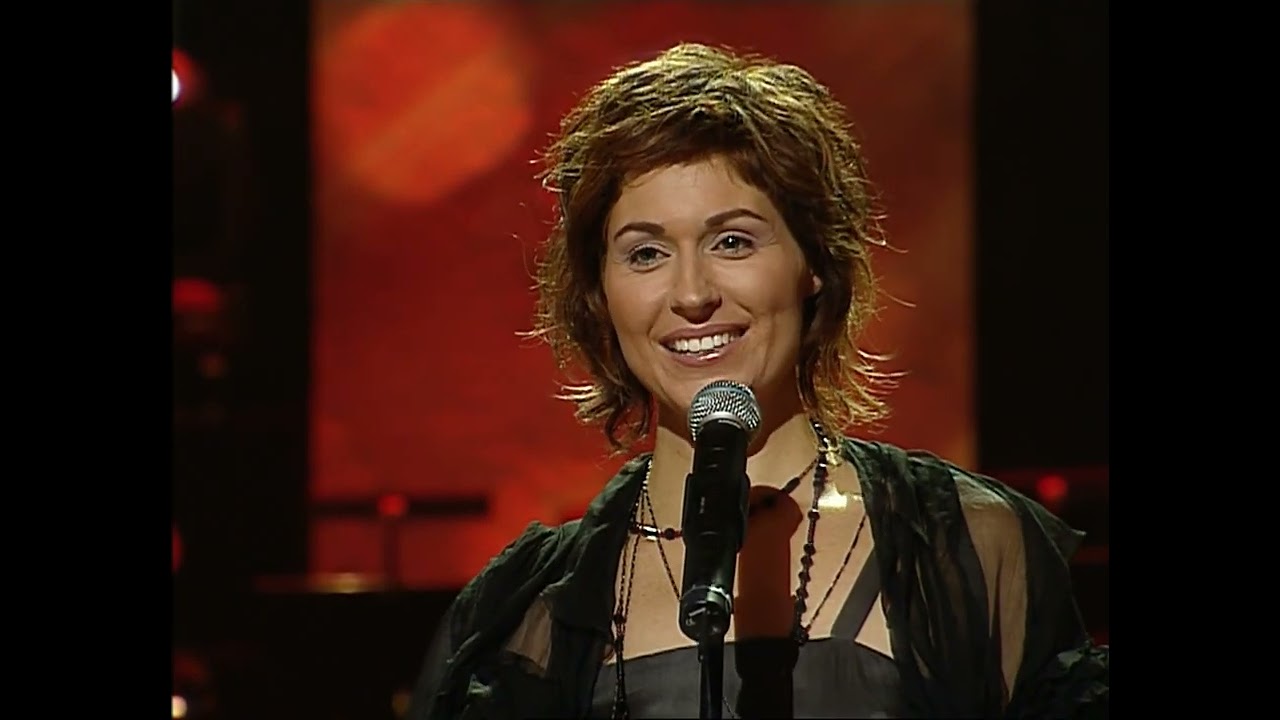 Sissel Kyrkjeb&oslash;  -  med KORK.