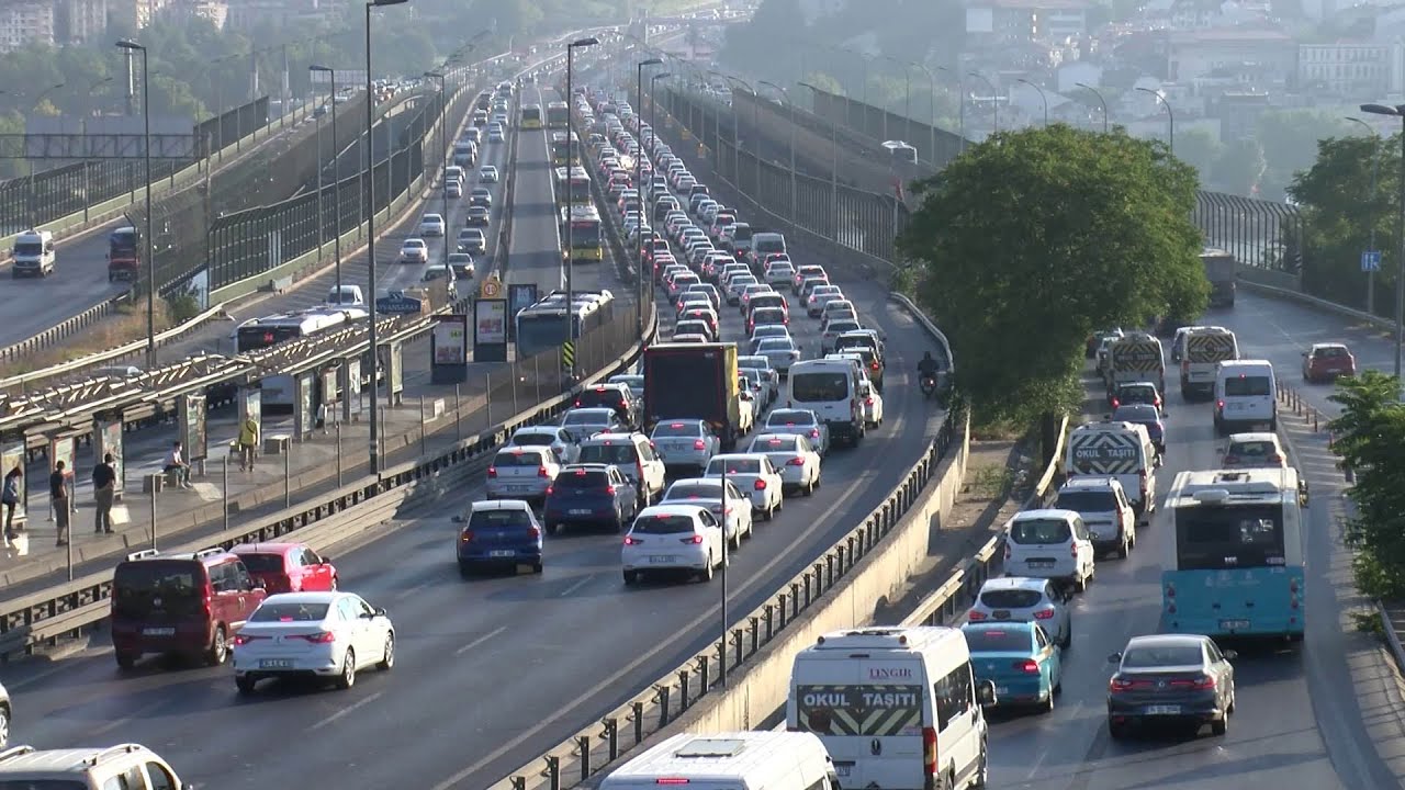 Haliç'te trafik yoğunluğu yaşandı