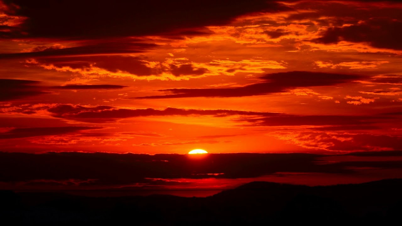Listen To Soothing Music As You Drift Off To Sleep.  Orange Sunset Screen. Deep Sleep. Yoga, Spa