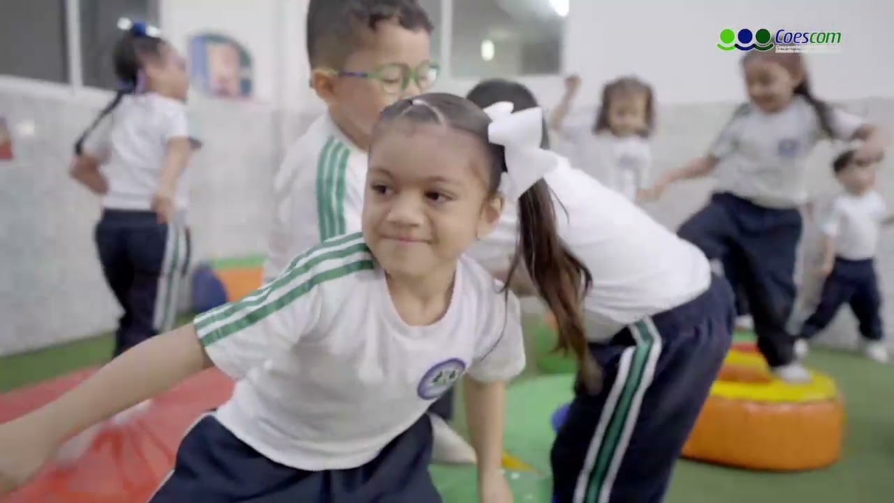 Video institucional Colegio Cooperativo Comfenalco-50 AÑOS