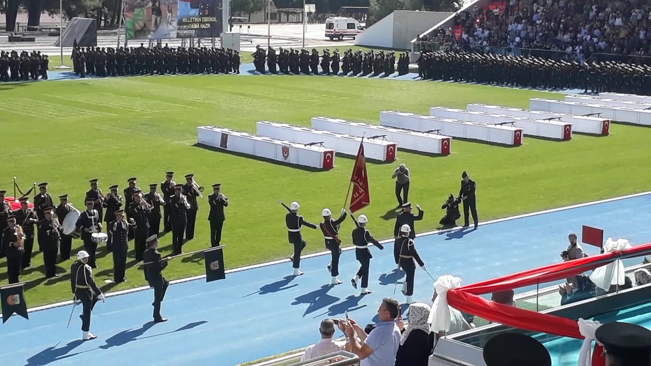 MSÜ Kara astsubay meslek yüksek okulu Balıkesir tören gecişi