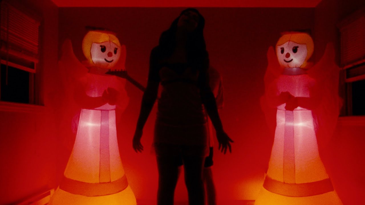 Sleigh Bells - Justine Go Genesis (Official Video)