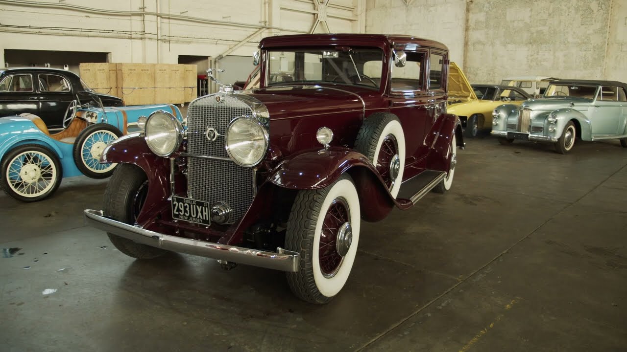 1931 Cadillac 355 Town Sedan
