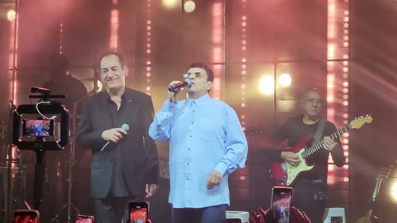 זר בעולם גידי שמור בבארבי