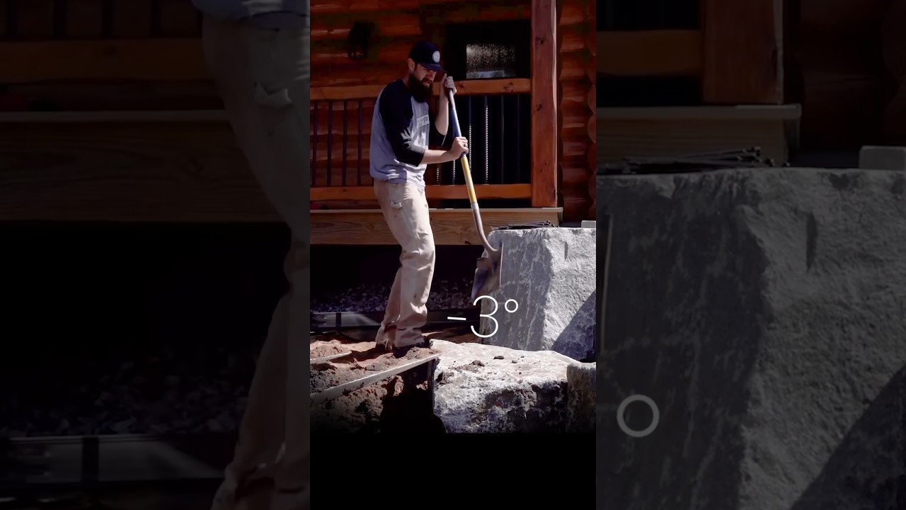 My trick for leveling BOULDER WALLS 🪨📏 #hardscaping #boulder #boulderwall #hardscapetraining #diy