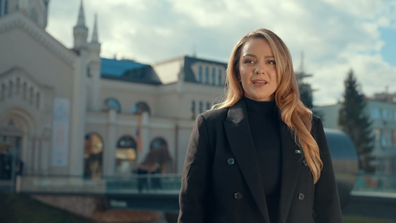 ZEMLJO NAŠA VJEČNA I JEDINA
