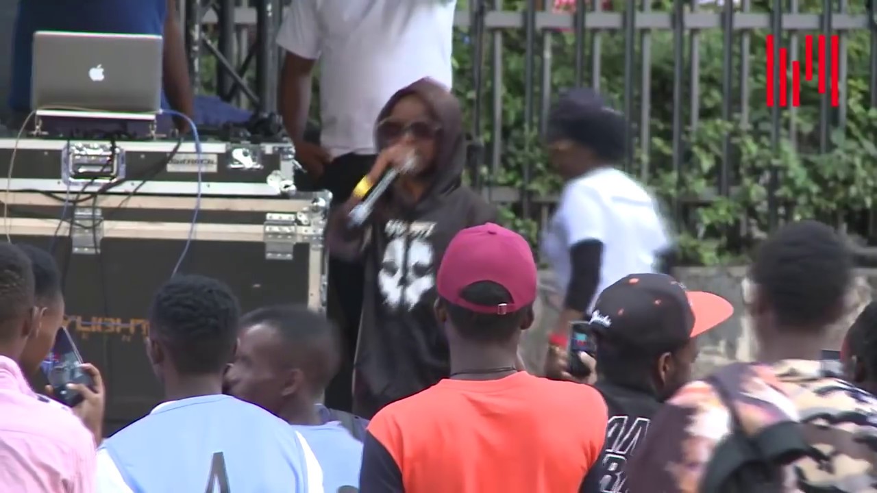 KHALIGRAPH JONES VS JUALA SUPERBOY-PART 3 freestyle rap battle