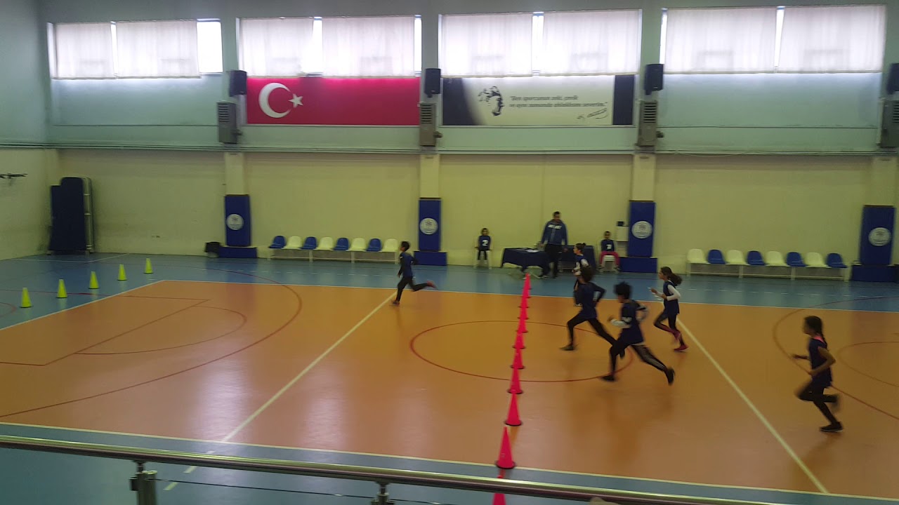 Sportif yetenek taraması. 2019 .  Mekik koşusu.