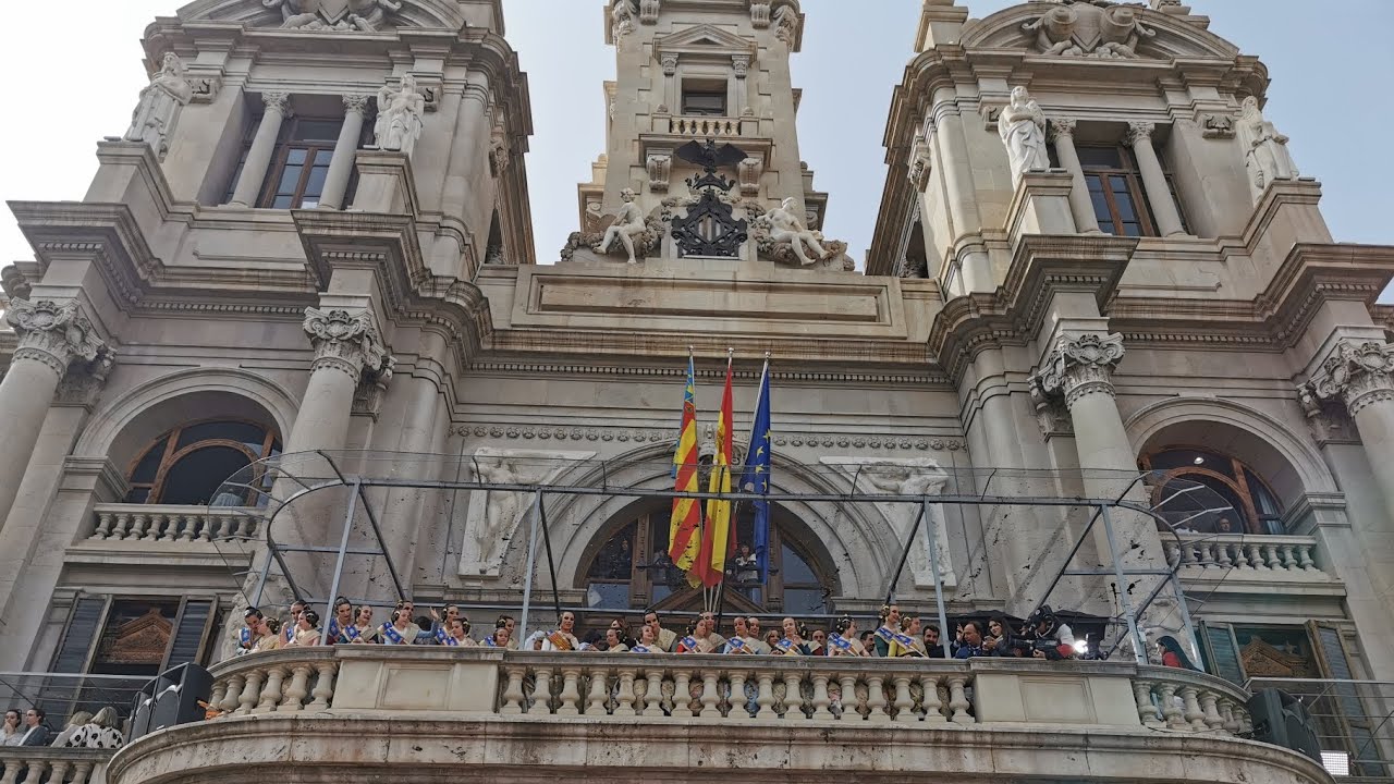 Mascletà Fallas 2024 | Pirotecnia Mediterráneo | Atención reacción de las Falleras final del vídeo.