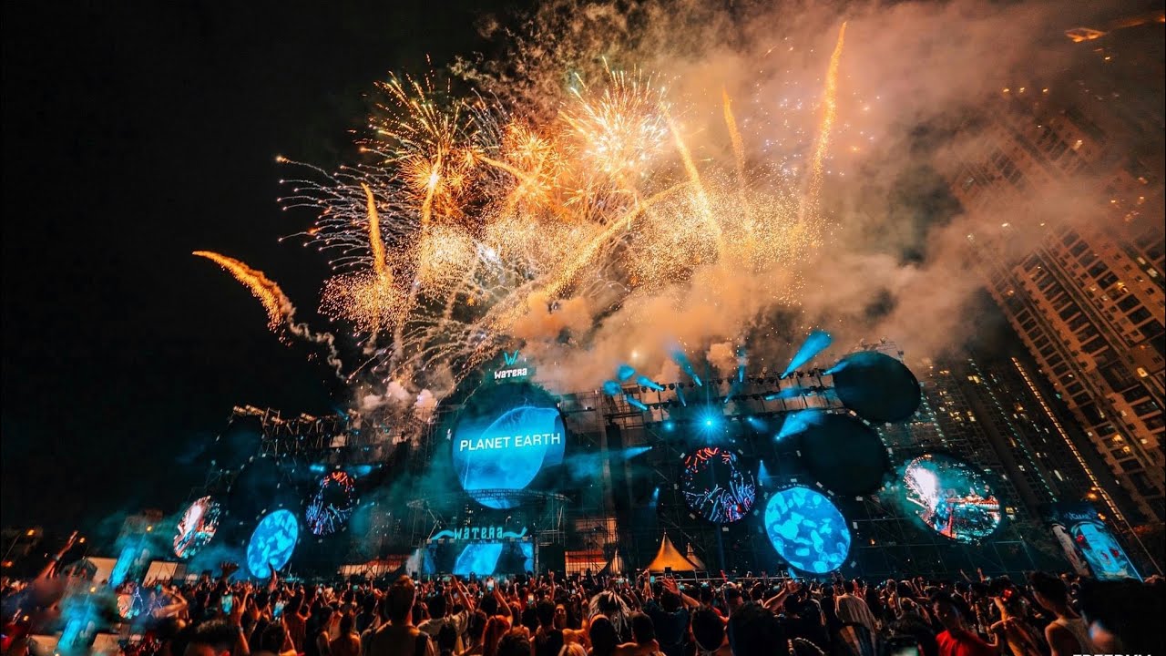 CLEAR WATERA FESTIVAL - END SHOW