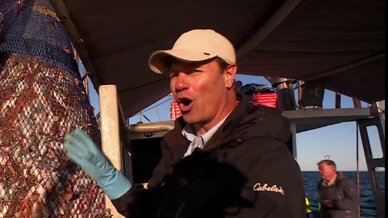 Seafood Escape with ET: Lakes Entrance Whiting, S1E3, Fishing Clip #2