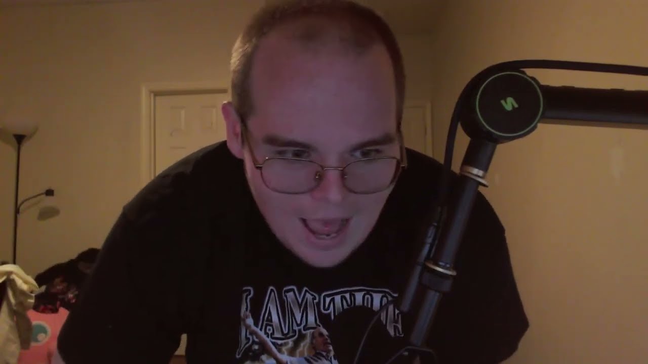 INSANE Darius roommate drama LEAKED by Wes (with bonus schizo Xena leak) | DariusIRL