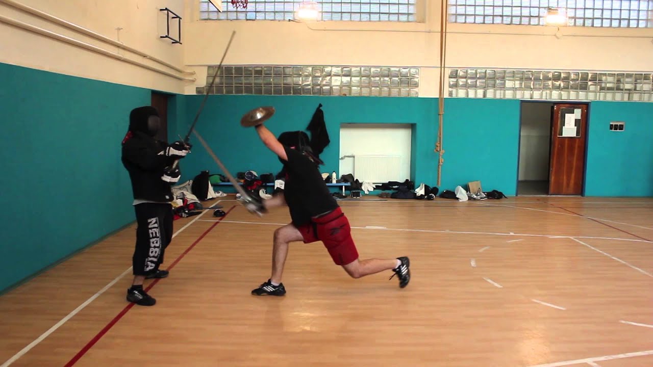 Lignitzer sword&buckler vs longsword cross application practice