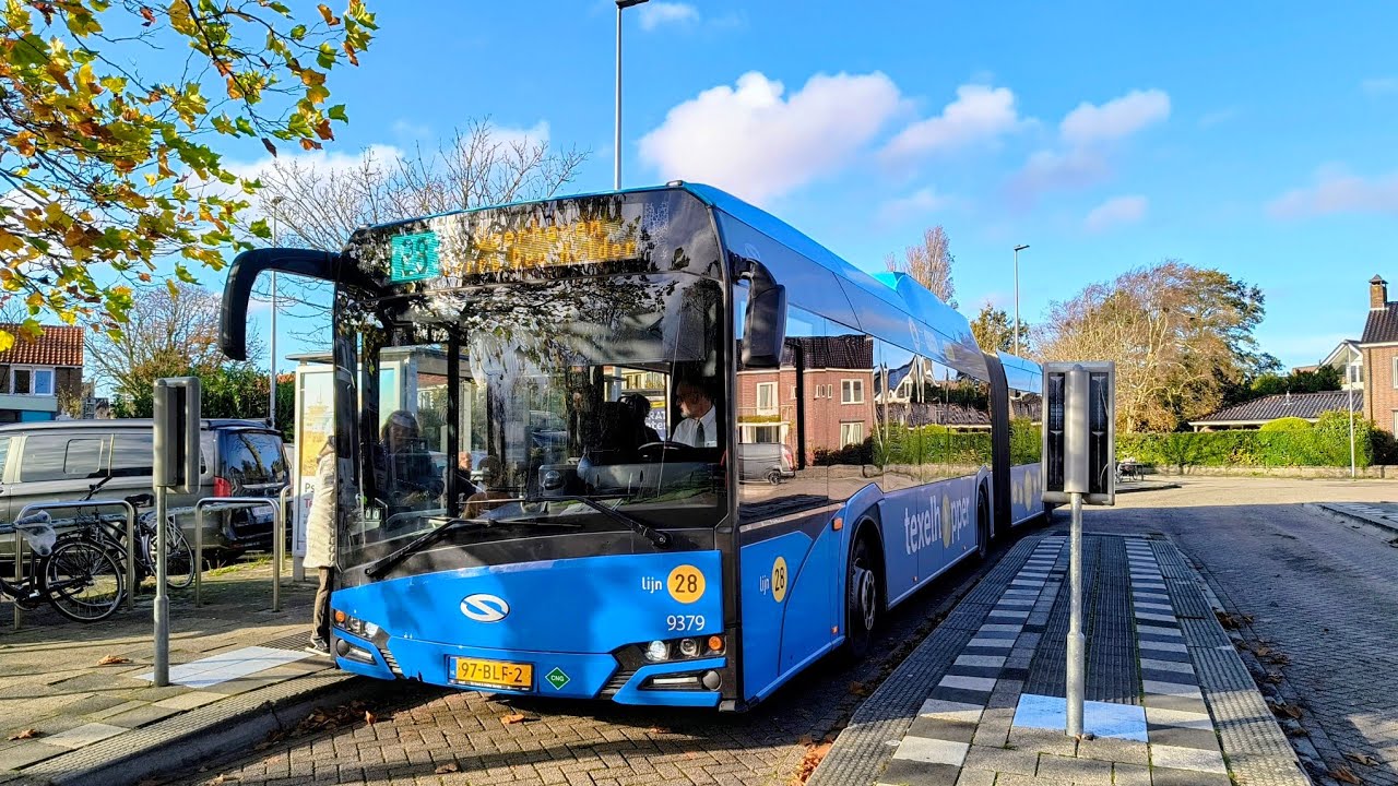 Connexxion Texelhopper Bus 9379 als Lijn 28 naar 't Horntje Veerhaven Texel