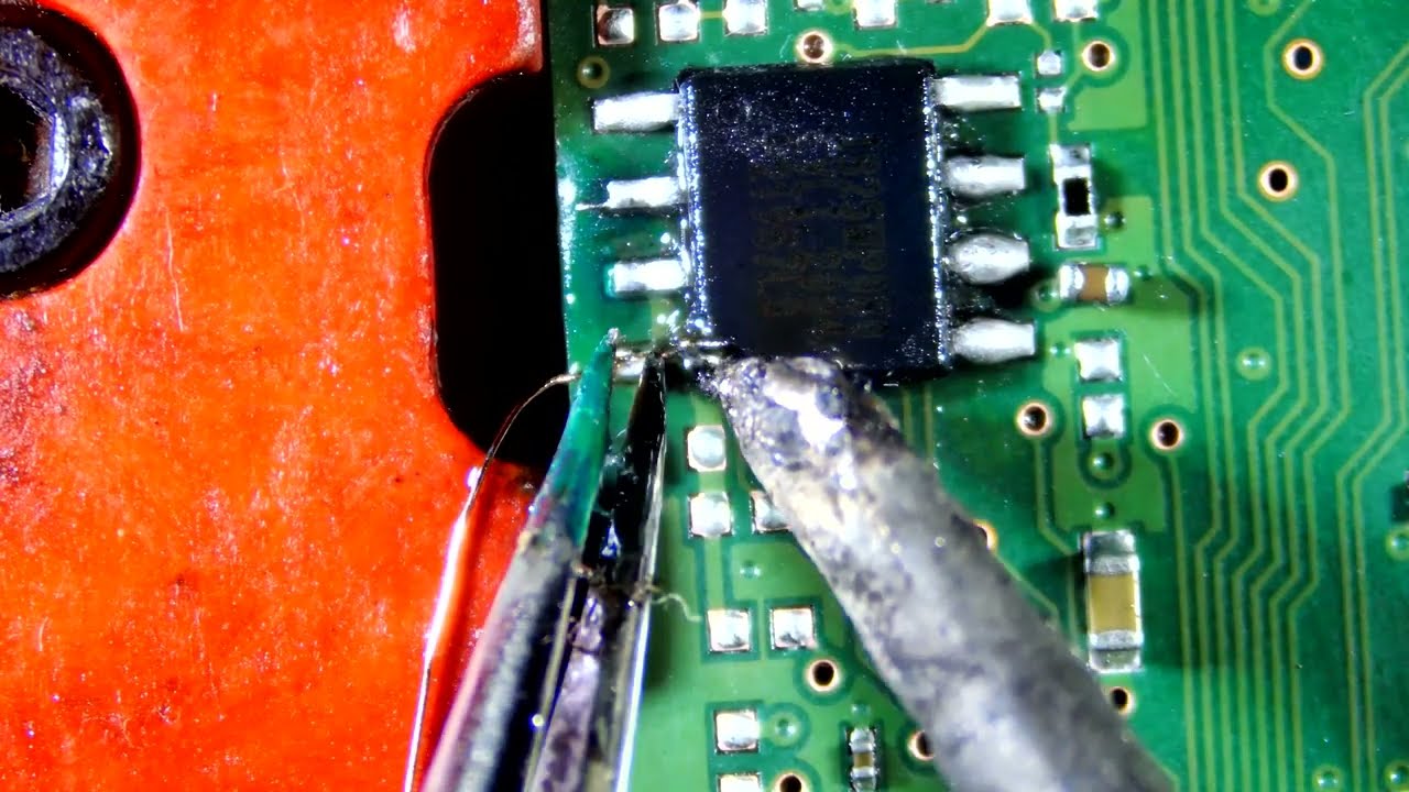 How to Resolder an HDD BIOS Chip with a Broken Pin and Trace