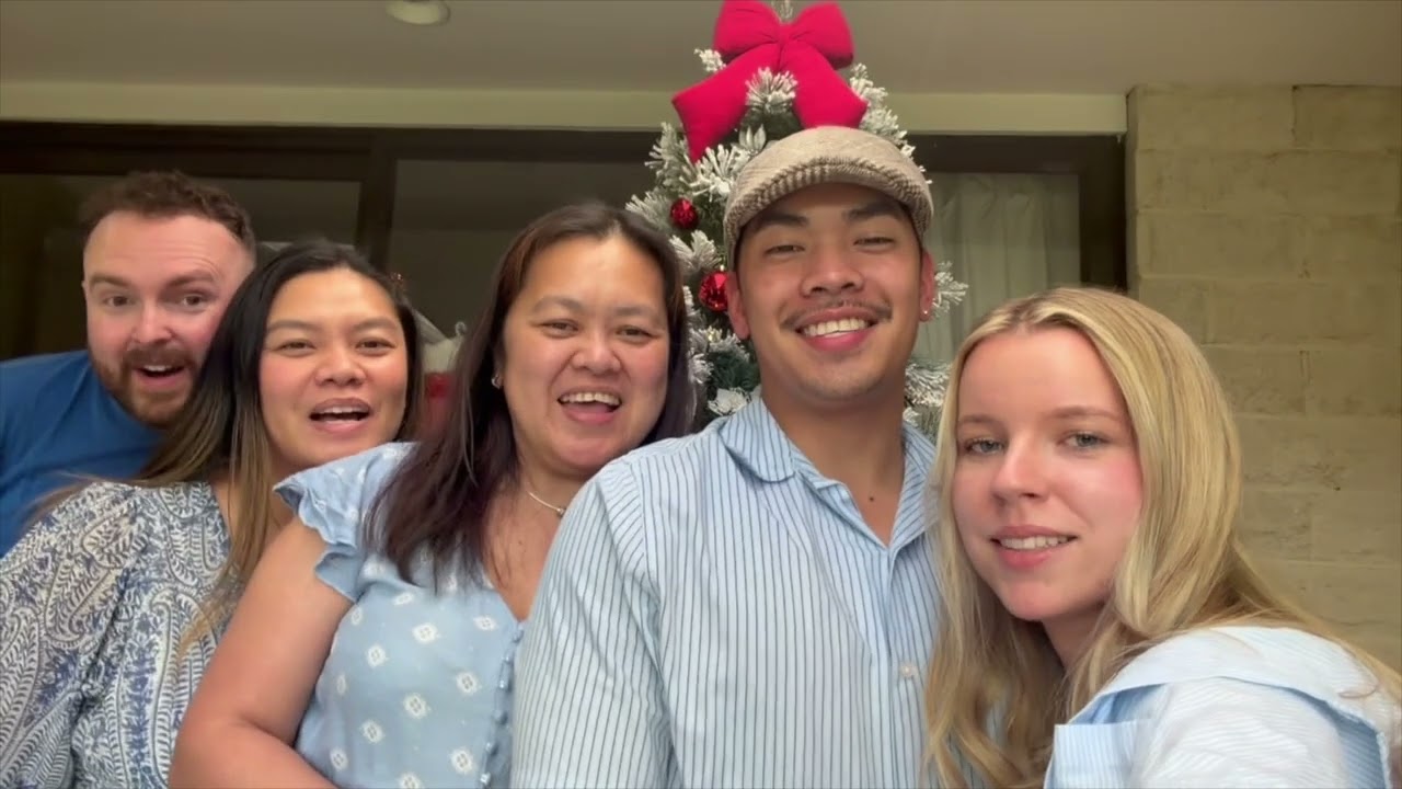 d’vames family christmas 2025