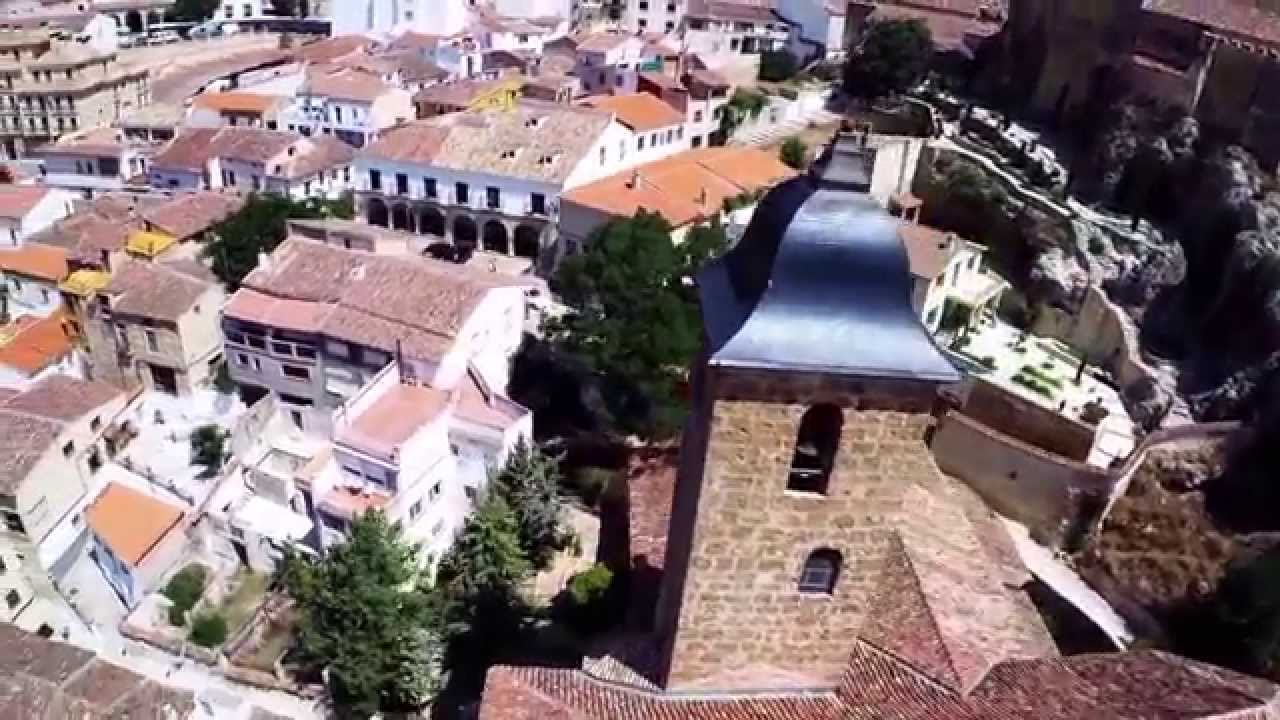 Volando por Yeste. Sierra del Segura