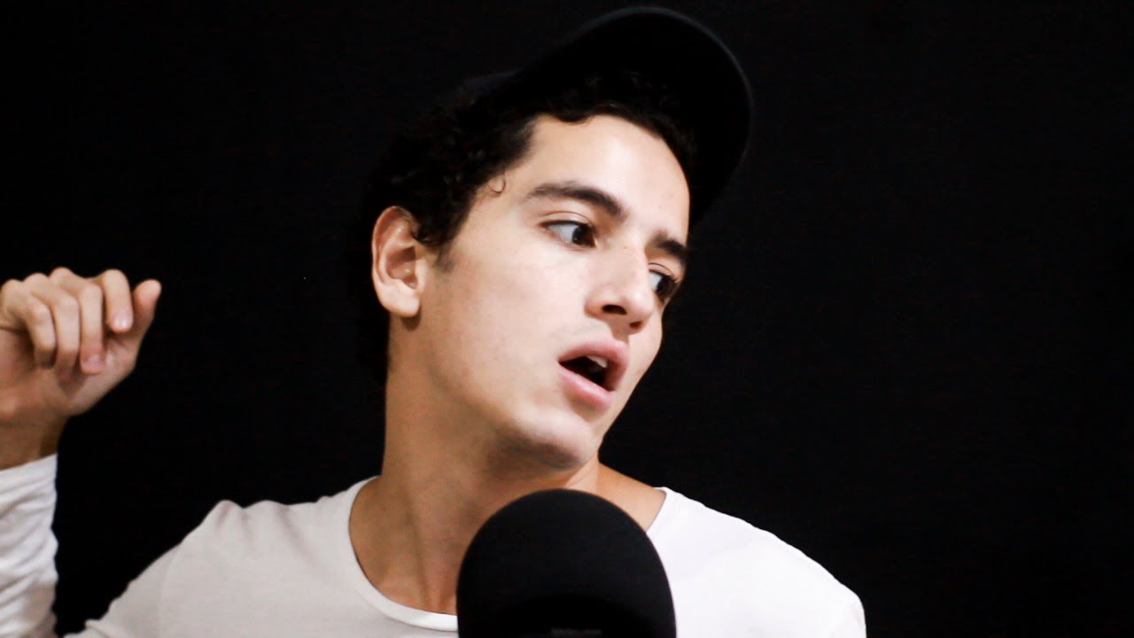 some cool ASMR beatboxing