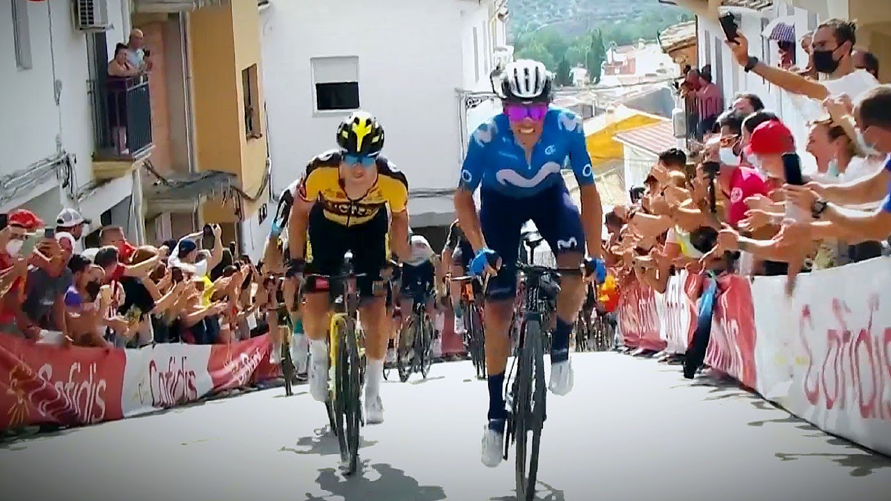 Roglič and Mas Battle on CRAZY STEEP Climb | Vuelta a España Stage 11 2021