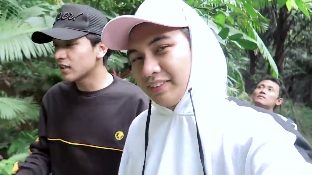 EXPLORE HUTAN ANGKER DI SIANG HARI ! - Kiflyf TV Archives (Reupload Video)
