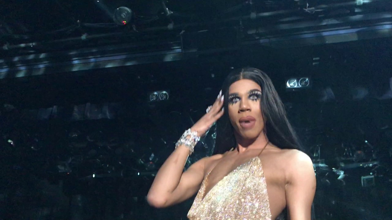 NAOMI SMALLS has TELEPATHY