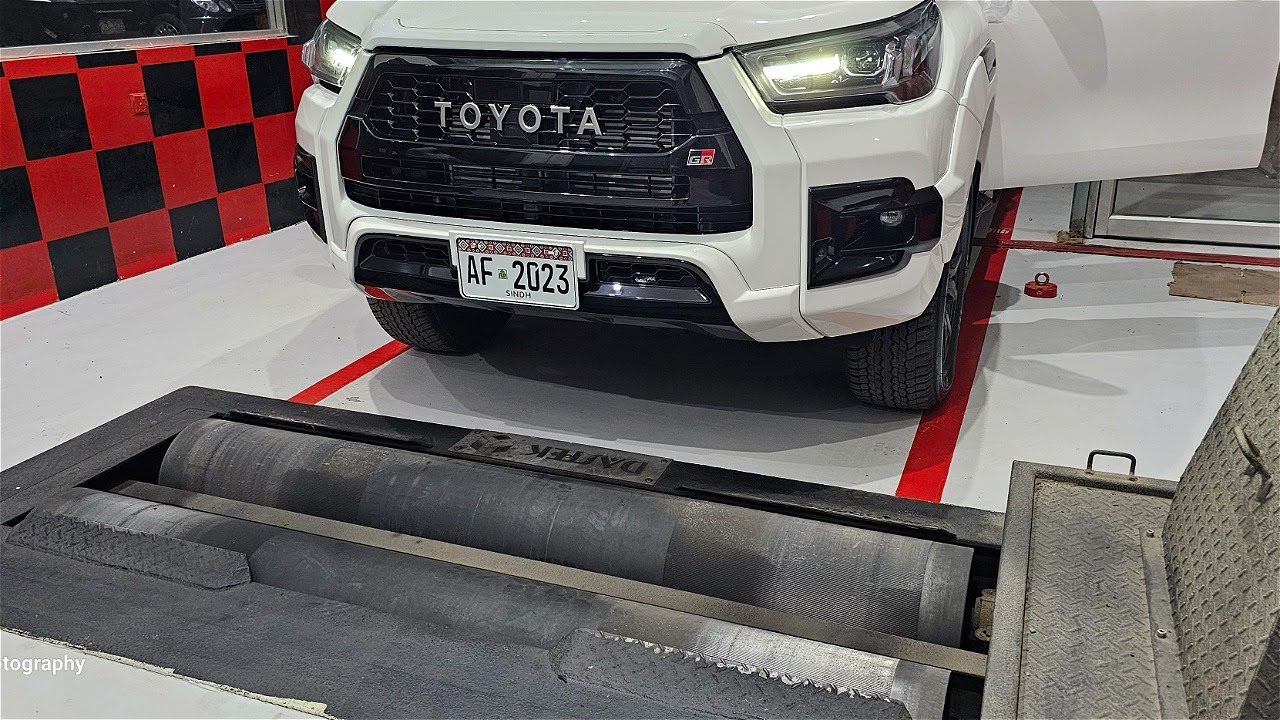 Pakistan First Hilux GR dyno by Unichip Pakistan