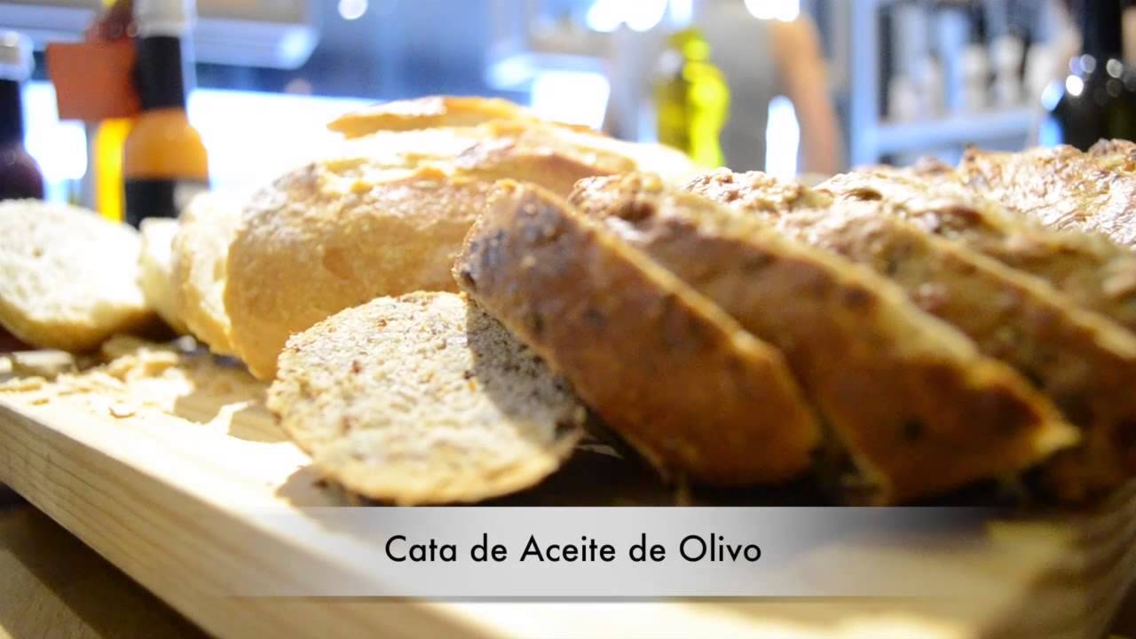 La Chinata: cata aceites de oliva / Tasting of olive oil at La Chinata