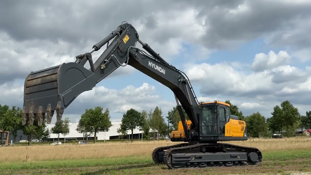Hyundai HX360L Excavator - New / Unused / Hammer Lines