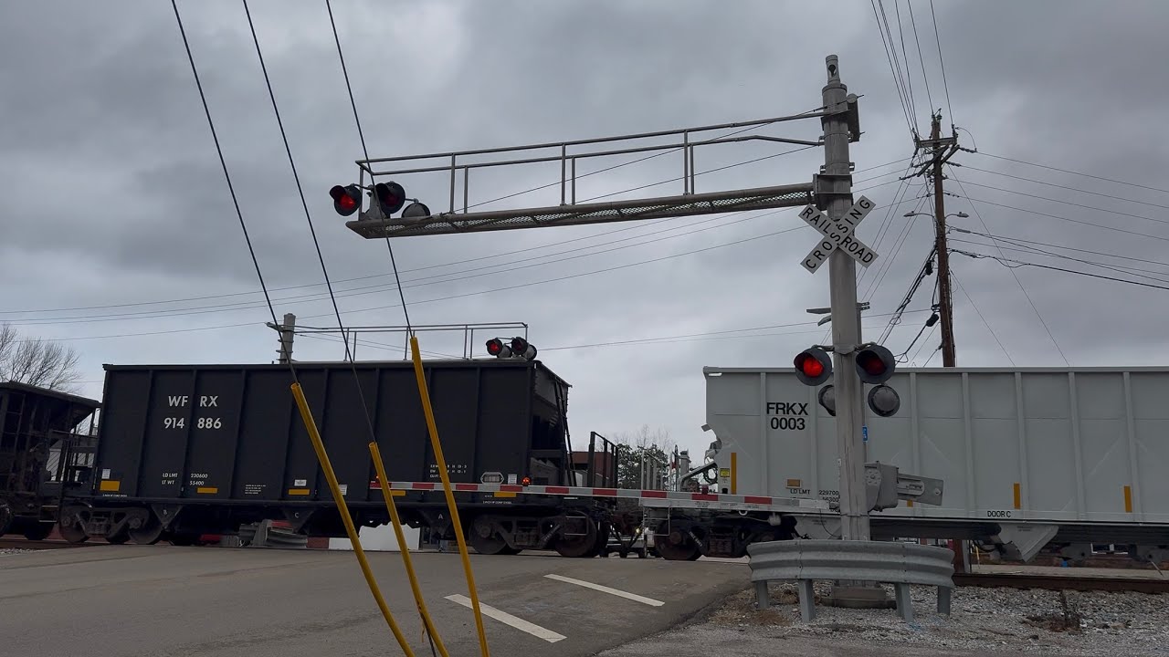 Main Street (TN-125) Railroad Crossing, Middleton, TN