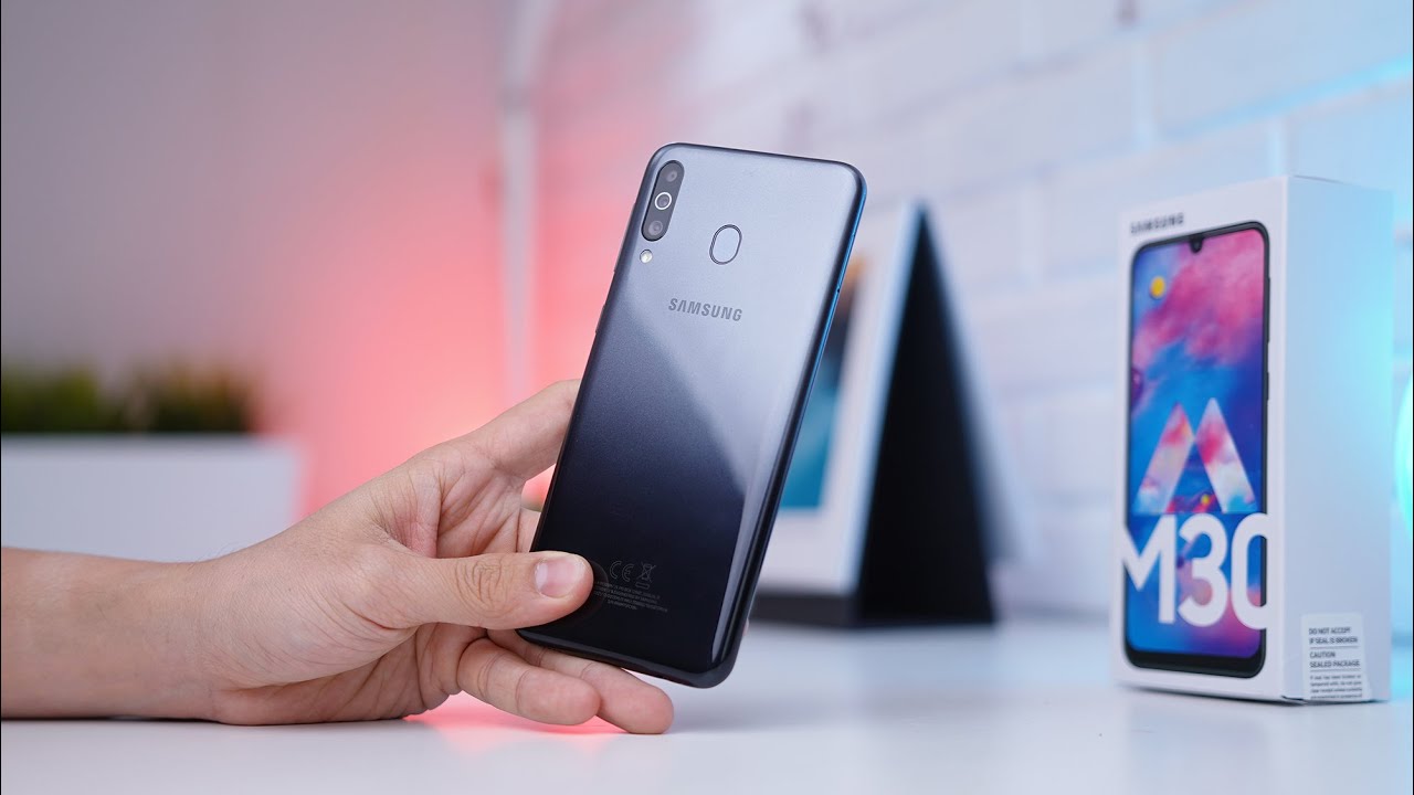 Skip HP ini - Review Samsung Galaxy M30