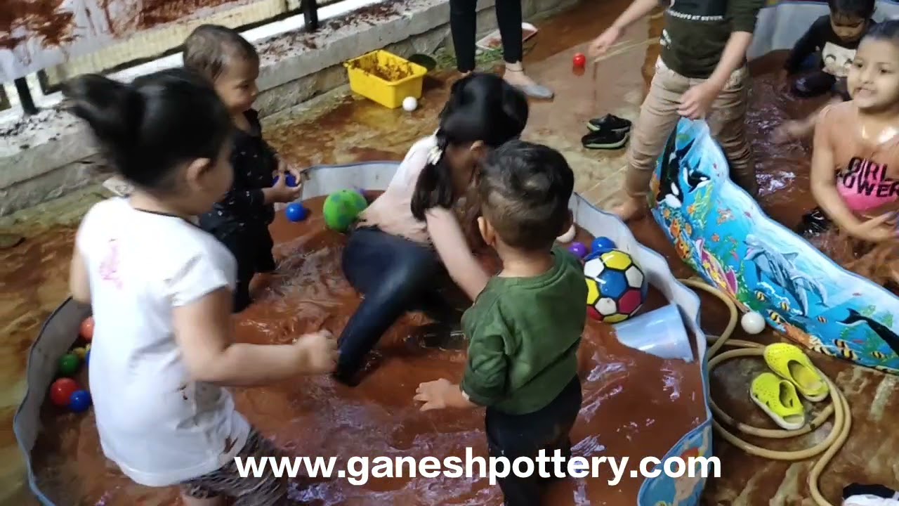 Mud play activity for kids. Oh the joys of mud! #mudplay #poolplay