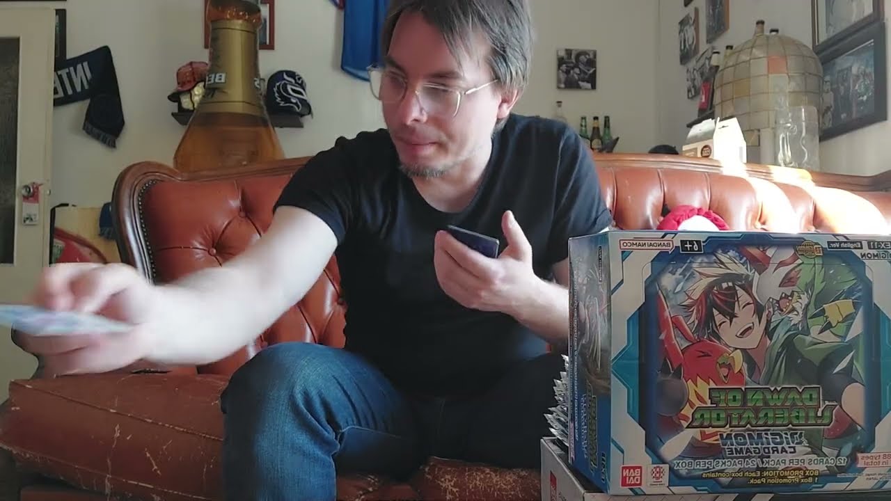 Openboxing delle carte Digimon! Ovvero apriamo la EX-11! A tema del manga sul gioco di Carte!