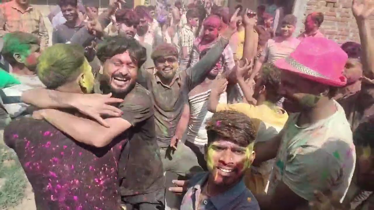 Holi vlogs subscribe my channel for more videos 
